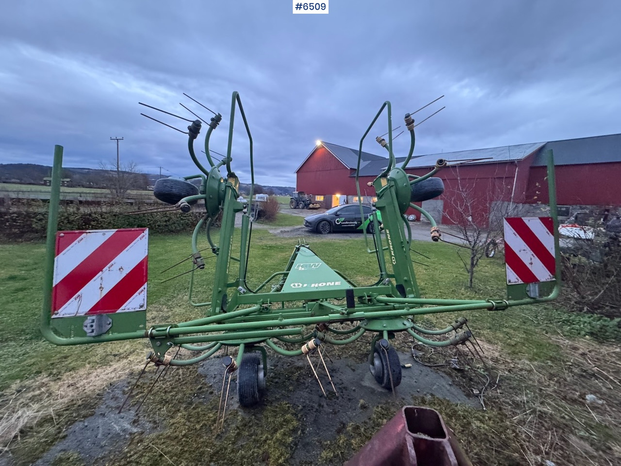 2011 Krone KW 5.52 tedder - 건초 및 목초 장비 : 사진 5 2011 Krone KW 5.52 tedder - 건초 및 목초 장비 : 사진 5