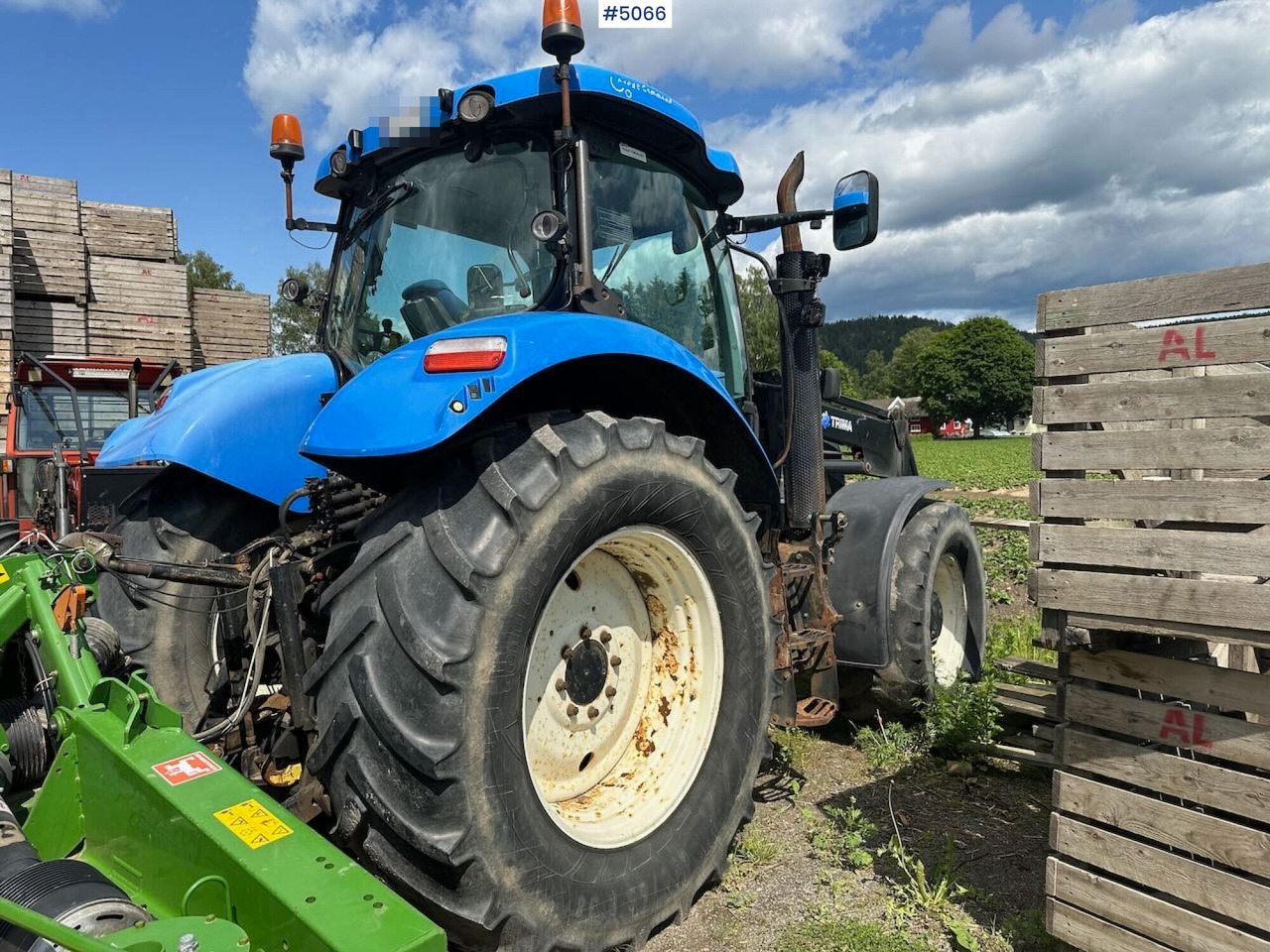 리스 2011 New Holland T6080 w/ trima +5.1p 2011 New Holland T6080 w/ trima +5.1p : 사진 7 리스 2011 New Holland T6080 w/ trima +5.1p 2011 New Holland T6080 w/ trima +5.1p : 사진 7