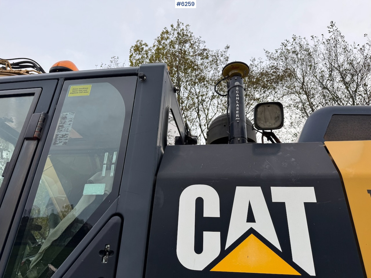 2012 Cat 324 E w/ rotor tilt, sanding bucket and digging bucket. - 굴착기 : 사진 4 2012 Cat 324 E w/ rotor tilt, sanding bucket and digging bucket. - 굴착기 : 사진 4