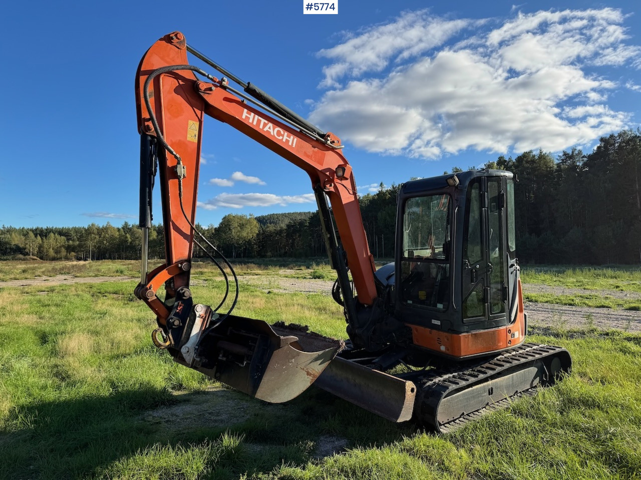 2012 Hitachi ZX 52 U-3 CLR - 굴착기 : 사진 2 2012 Hitachi ZX 52 U-3 CLR - 굴착기 : 사진 2