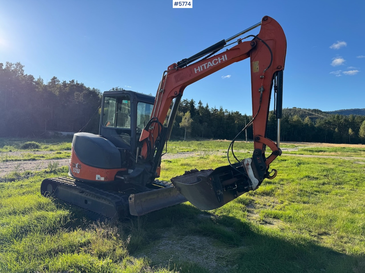 2012 Hitachi ZX 52 U-3 CLR - 굴착기 : 사진 4 2012 Hitachi ZX 52 U-3 CLR - 굴착기 : 사진 4