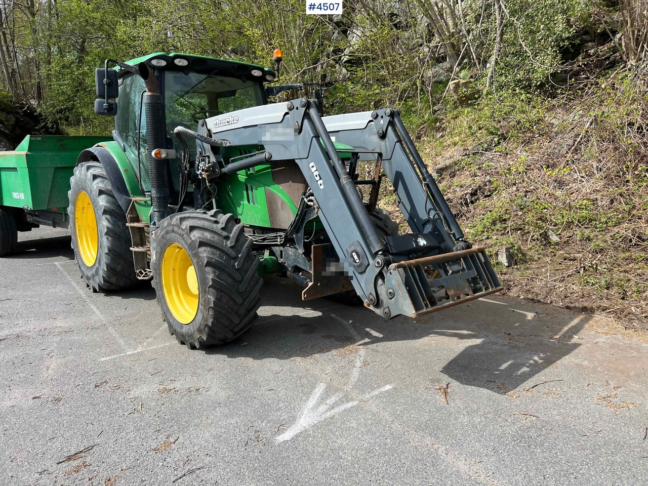 2012 John Deere 6140R w/ front loader and 2020 Foss-Eik 5.150 dump trailer - 장궤형 트랙터 : 사진 1 2012 John Deere 6140R w/ front loader and 2020 Foss-Eik 5.150 dump trailer - 장궤형 트랙터 : 사진 1