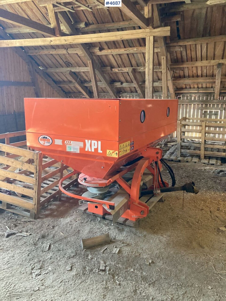 2013 Agrex XP1 1500 Fertilizer Spreader - 비료 스프레더 : 사진 1 2013 Agrex XP1 1500 Fertilizer Spreader - 비료 스프레더 : 사진 1