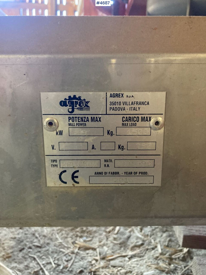 2013 Agrex XP1 1500 Fertilizer Spreader - 비료 스프레더 : 사진 2 2013 Agrex XP1 1500 Fertilizer Spreader - 비료 스프레더 : 사진 2