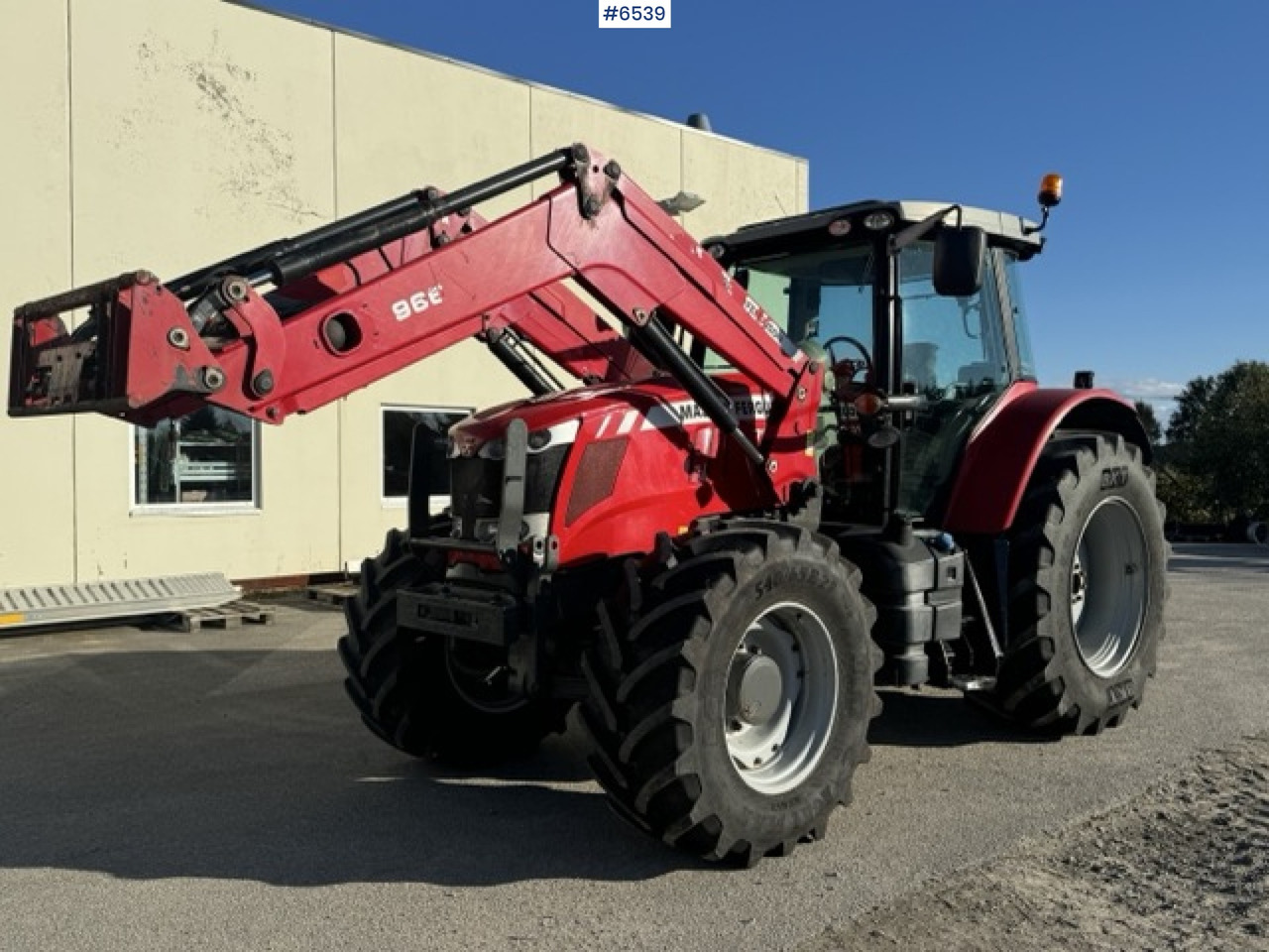 2014 Massey Ferguson MF7616 with loader and 3rd function! - 장궤형 트랙터 : 사진 1 2014 Massey Ferguson MF7616 with loader and 3rd function! - 장궤형 트랙터 : 사진 1
