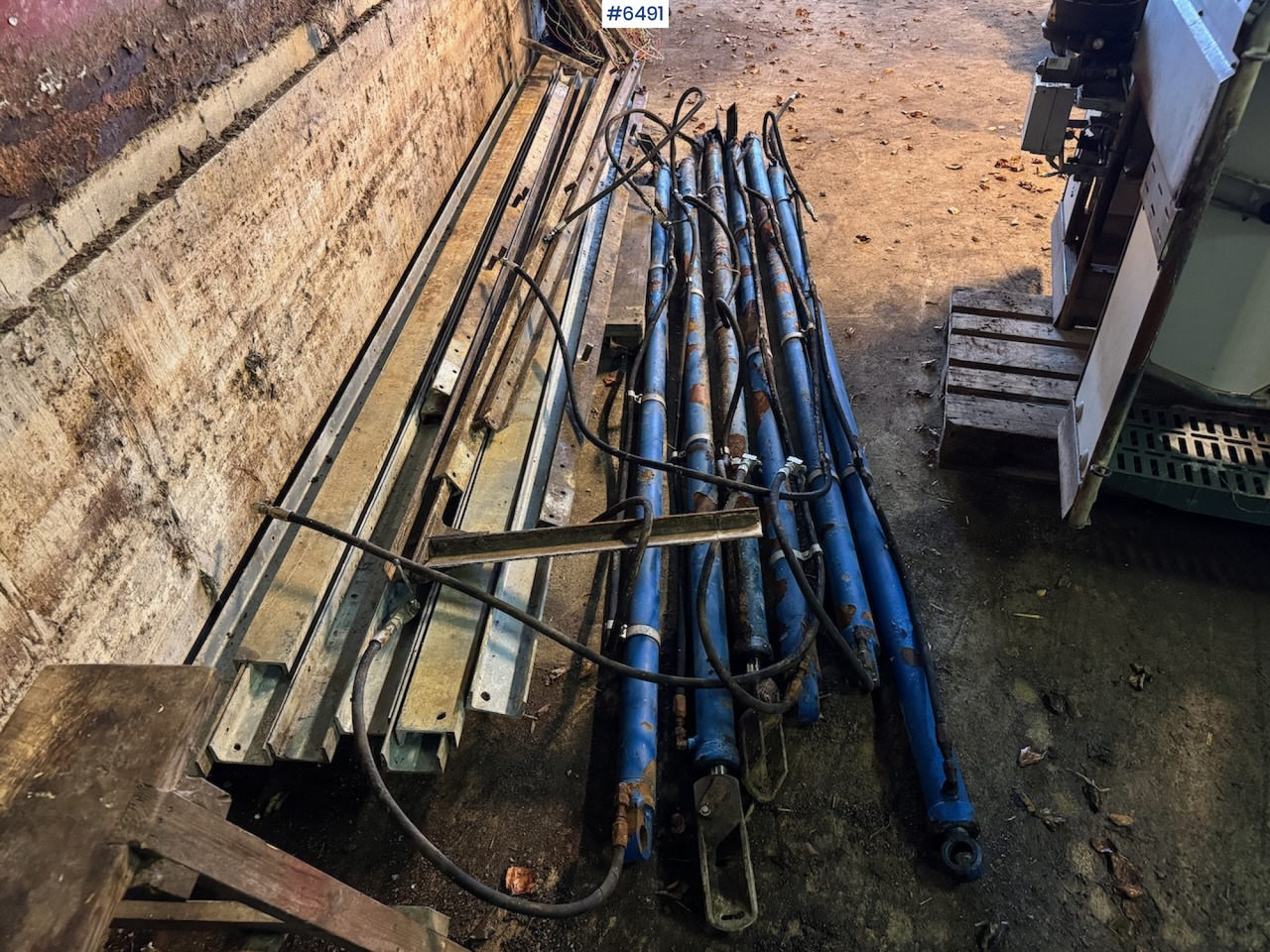 2015 Hydraulic shovel system w/ motor - 축산장비 : 사진 1 2015 Hydraulic shovel system w/ motor - 축산장비 : 사진 1