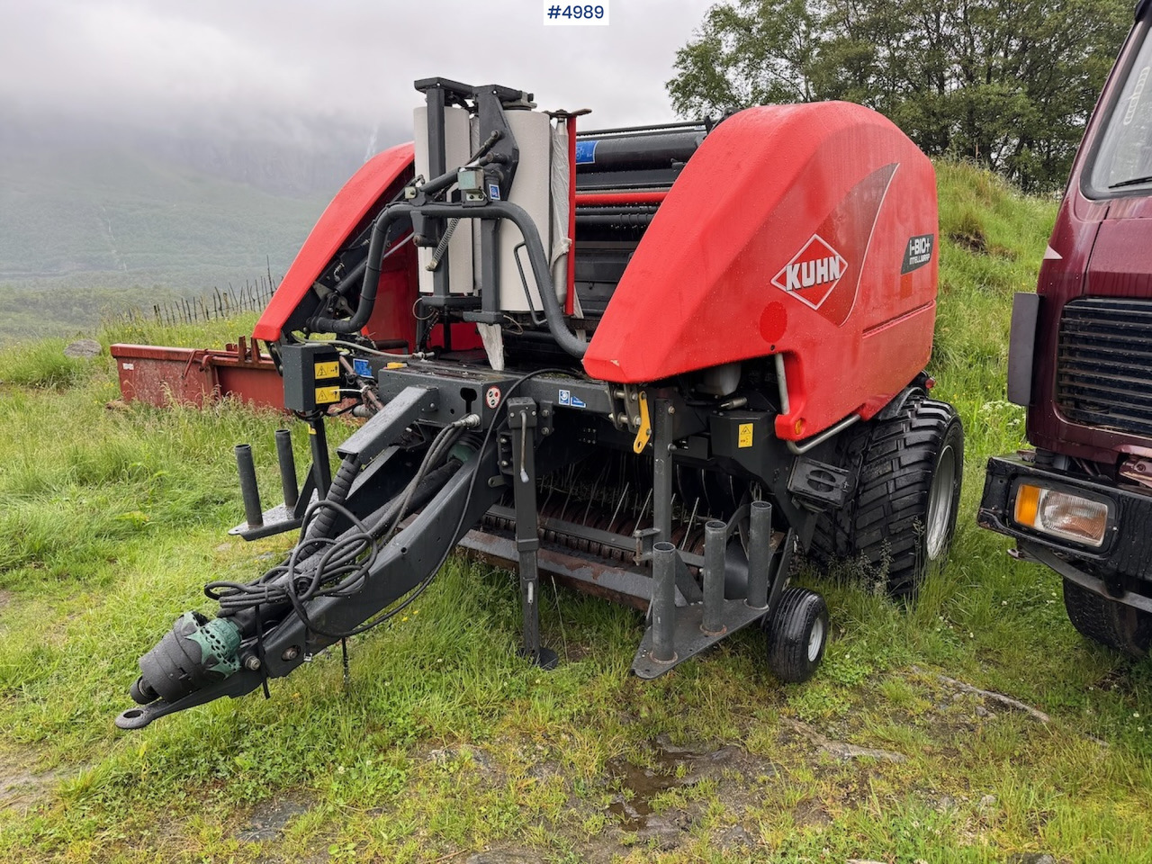 2017 Kuhn i-BIO+ Intelliwrap. - 건초 및 목초 장비 : 사진 2 2017 Kuhn i-BIO+ Intelliwrap. - 건초 및 목초 장비 : 사진 2