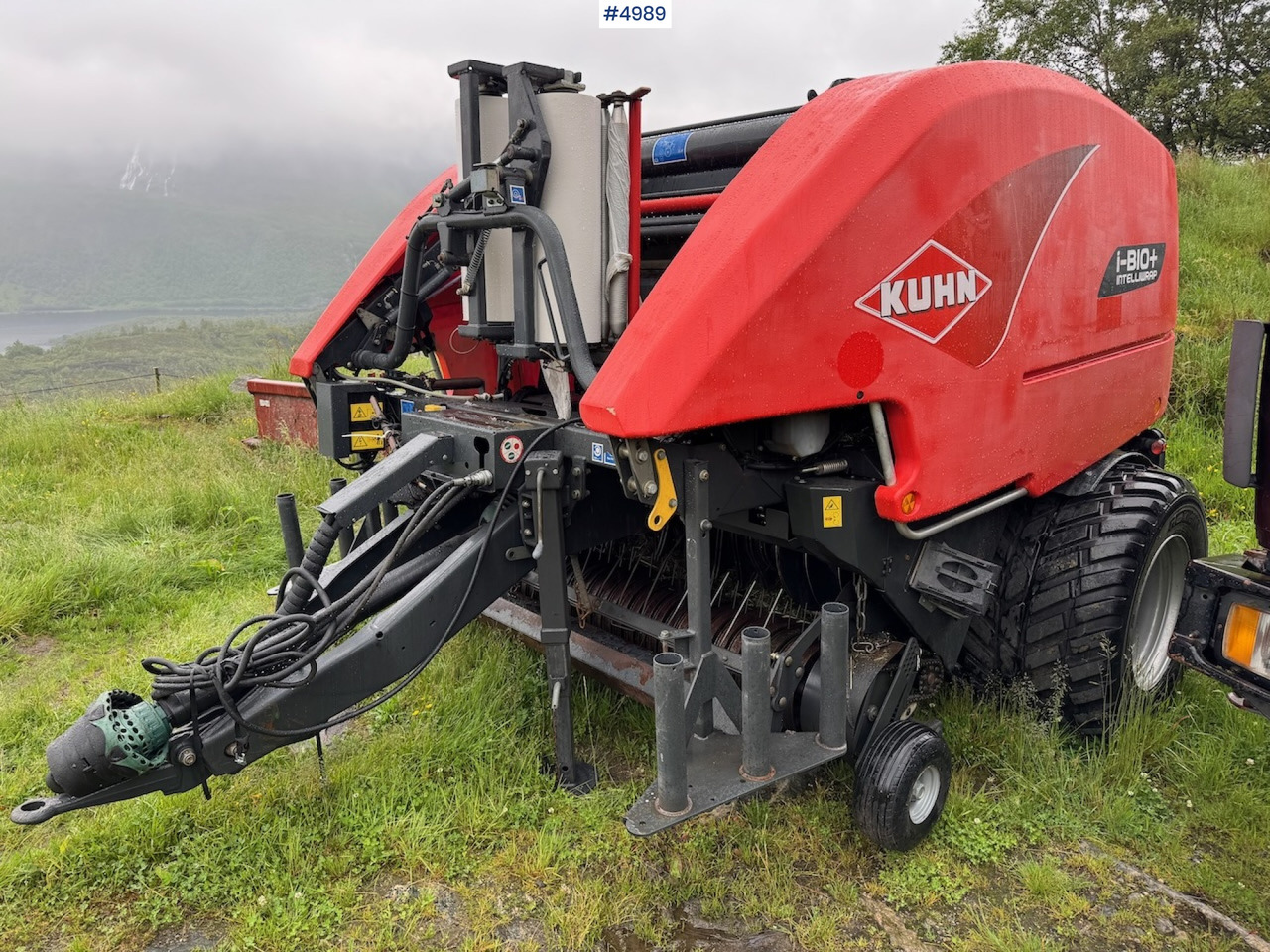 2017 Kuhn i-BIO+ Intelliwrap. - 건초 및 목초 장비 : 사진 1 2017 Kuhn i-BIO+ Intelliwrap. - 건초 및 목초 장비 : 사진 1