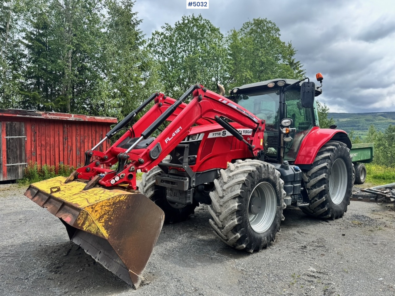 2018 Massey Ferguson 7788 4x4 w/ Front loader and bucket. - 장궤형 트랙터 : 사진 1 2018 Massey Ferguson 7788 4x4 w/ Front loader and bucket. - 장궤형 트랙터 : 사진 1