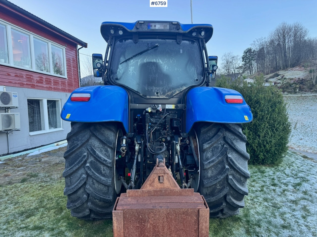 2021 New Holland T6.180 w/ Front loader, 2 sets of tires and Front hydraulics. 2100 hours. - 장궤형 트랙터 : 사진 5 2021 New Holland T6.180 w/ Front loader, 2 sets of tires and Front hydraulics. 2100 hours. - 장궤형 트랙터 : 사진 5