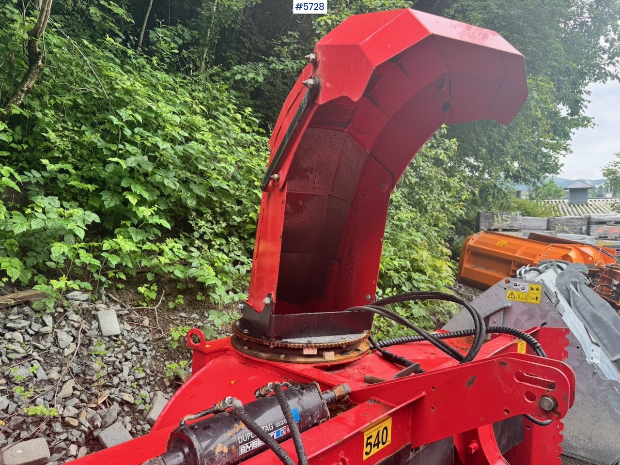 2022 Globus GTF 250-19 Snowblower - 지자체/ 특수 차량 : 사진 5 2022 Globus GTF 250-19 Snowblower - 지자체/ 특수 차량 : 사진 5