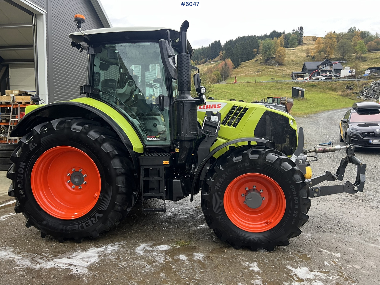 2023 Claas Arion 550 w/ quicke front loader with weight and PTO and front hydraulics - 장궤형 트랙터 : 사진 4 2023 Claas Arion 550 w/ quicke front loader with weight and PTO and front hydraulics - 장궤형 트랙터 : 사진 4