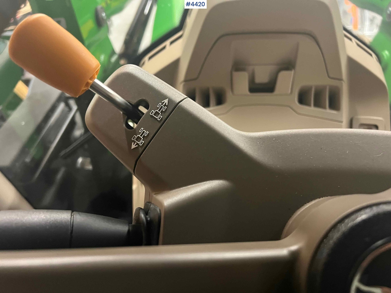 장궤형 트랙터 2024 John Deere 6150R w/ Quicke Front Loader & Bucket : 사진 25