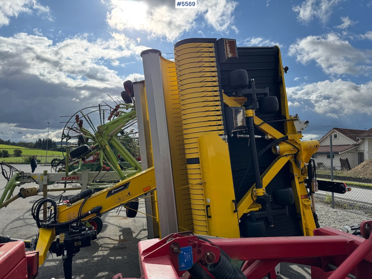 건초 및 목초 장비 2025 Kverneland ROC Pickup Collector Rake : 사진 18