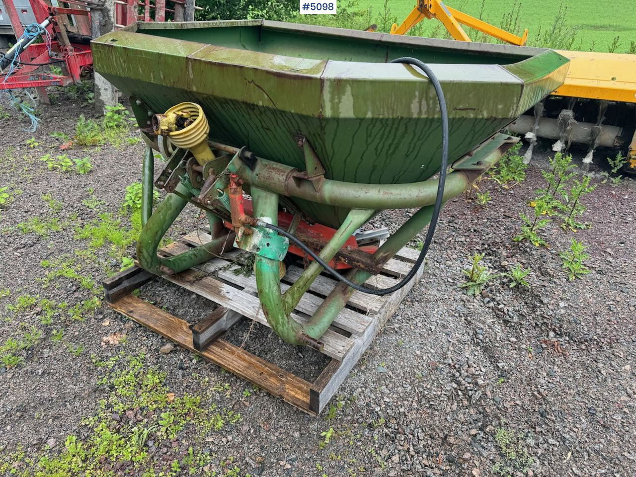 Amazone ZA-F 803 Repair object - 비료 스프레더 : 사진 3 Amazone ZA-F 803 Repair object - 비료 스프레더 : 사진 3