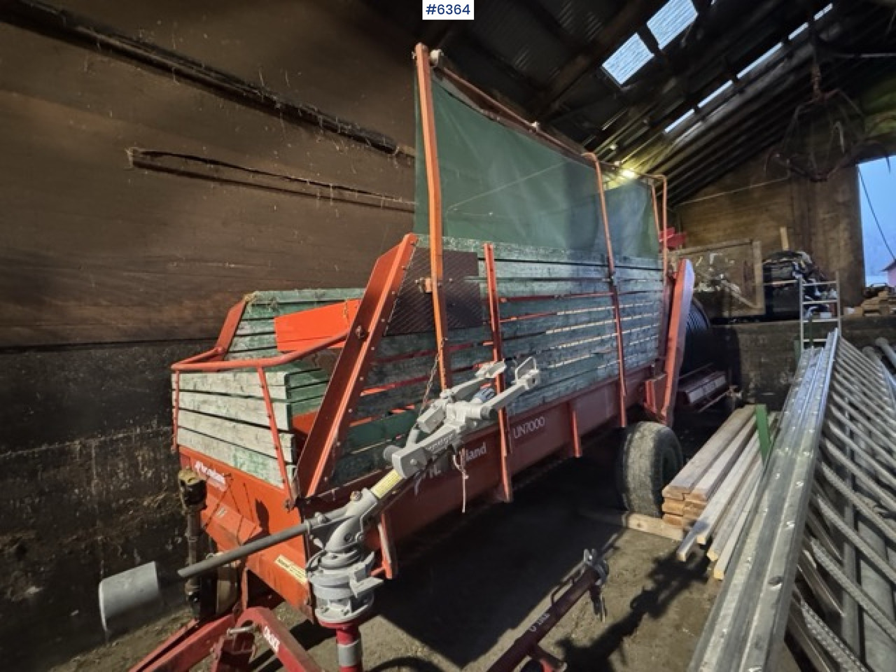 Approx. 1990 Kverneland UN7000 unloading wagon - 건초 및 목초 장비 : 사진 1 Approx. 1990 Kverneland UN7000 unloading wagon - 건초 및 목초 장비 : 사진 1