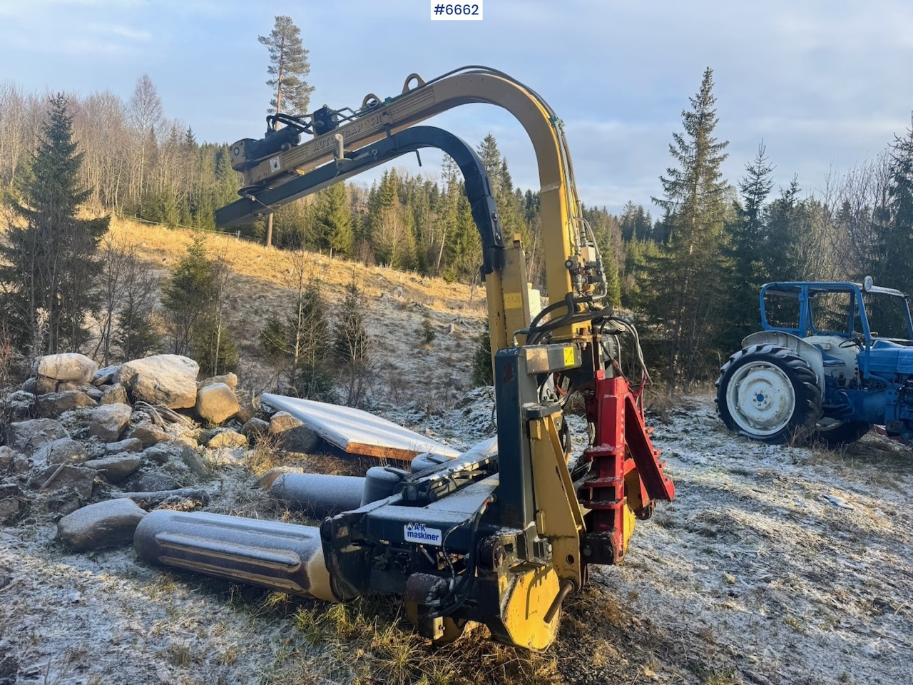 Approx. 2006 Tanco 1510 Round Bale Wrapper. - 건초 및 목초 장비 : 사진 1 Approx. 2006 Tanco 1510 Round Bale Wrapper. - 건초 및 목초 장비 : 사진 1