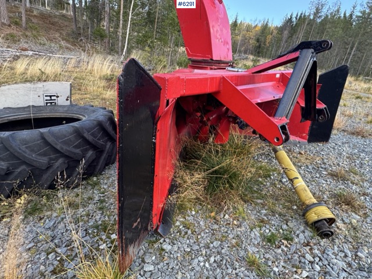 Dalen 978A Two-Stage Snow Blower - 지자체/ 특수 차량 : 사진 4 Dalen 978A Two-Stage Snow Blower - 지자체/ 특수 차량 : 사진 4