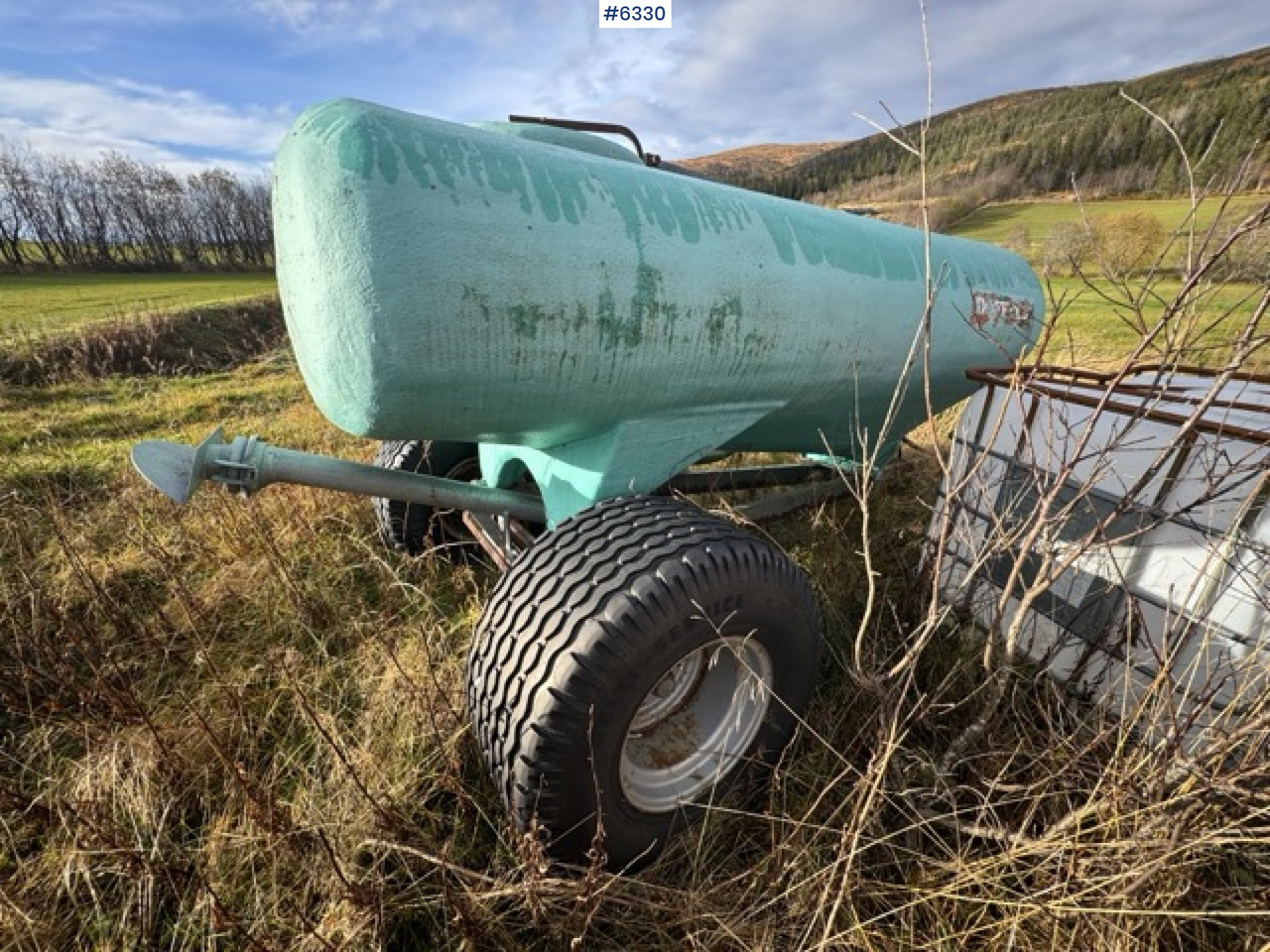 Doff X 3,500-liter manure spreader - 슬러리 탱커 : 사진 1 Doff X 3,500-liter manure spreader - 슬러리 탱커 : 사진 1