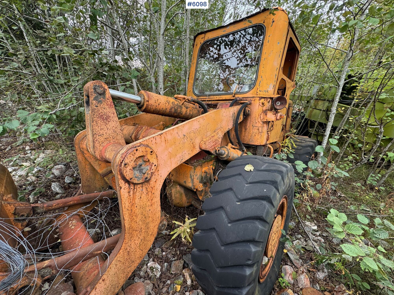 Hanomag wheel loader with bucket – repair object - 휠 로더 : 사진 2 Hanomag wheel loader with bucket – repair object - 휠 로더 : 사진 2