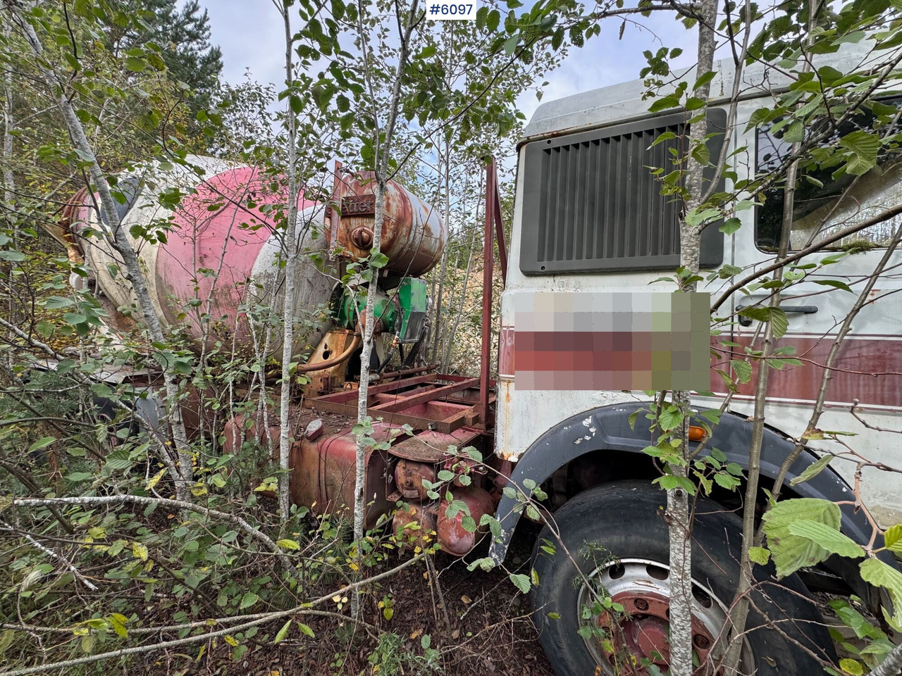 콘크리트 믹서 트럭 Iveco 256 M 19 FL (Magirus-Deutz) concrete truck. Partially a repair project. : 사진 7