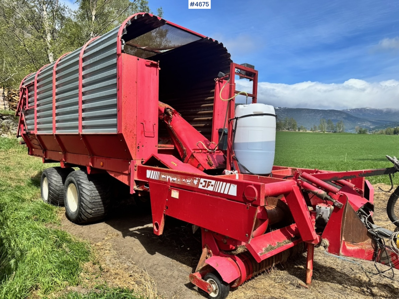 JF Forage Pickup Wagon – 40 m³ – In Good Condition! - 건초 및 목초 장비 : 사진 5 JF Forage Pickup Wagon – 40 m³ – In Good Condition! - 건초 및 목초 장비 : 사진 5