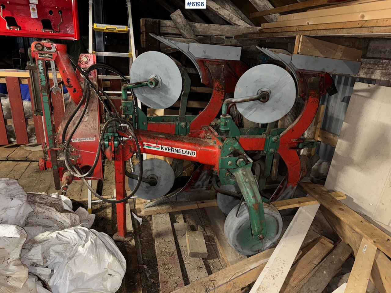 Kverneland Mod. E 3 2-furrow reversible plough. - 해로 : 사진 4 Kverneland Mod. E 3 2-furrow reversible plough. - 해로 : 사진 4