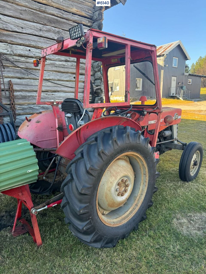 Massey Ferguson 133 - 장궤형 트랙터 : 사진 5 Massey Ferguson 133 - 장궤형 트랙터 : 사진 5