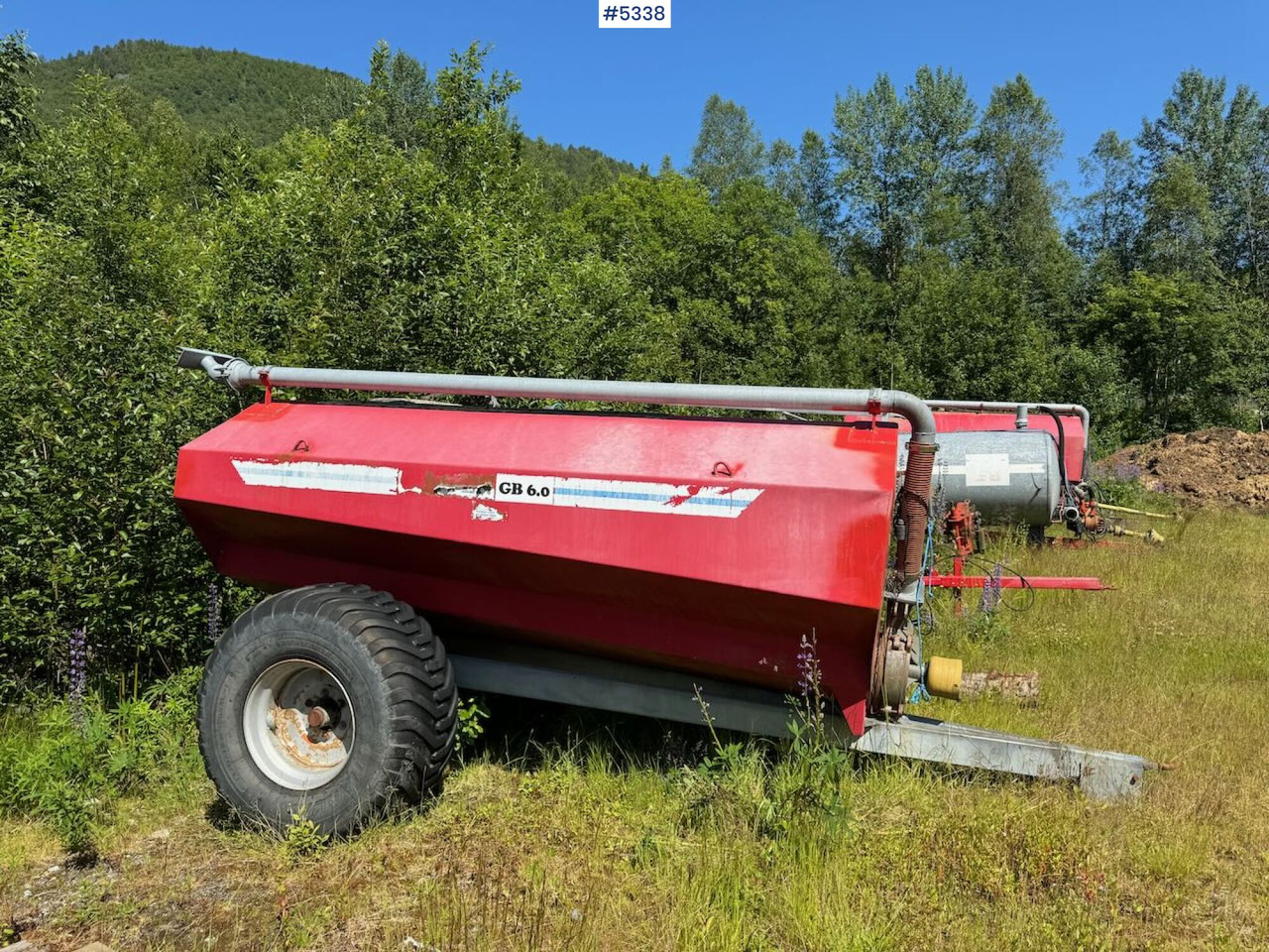 Moi GB 6.0 Fertilizer wagon - 비료 스프레더 : 사진 1 Moi GB 6.0 Fertilizer wagon - 비료 스프레더 : 사진 1