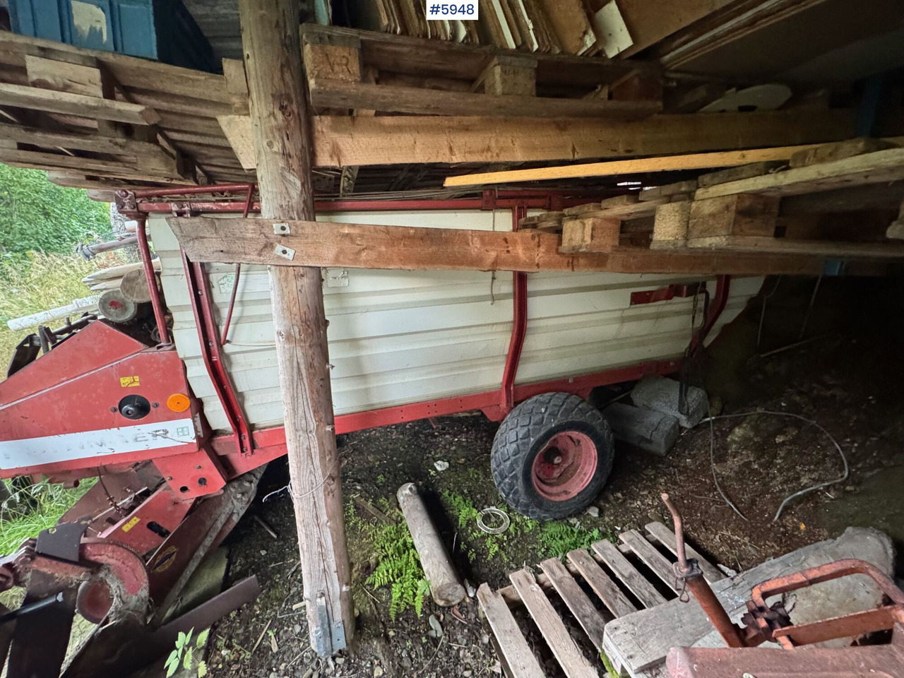 Pöttinger forage wagon - 건초 및 목초 장비 : 사진 3 Pöttinger forage wagon - 건초 및 목초 장비 : 사진 3