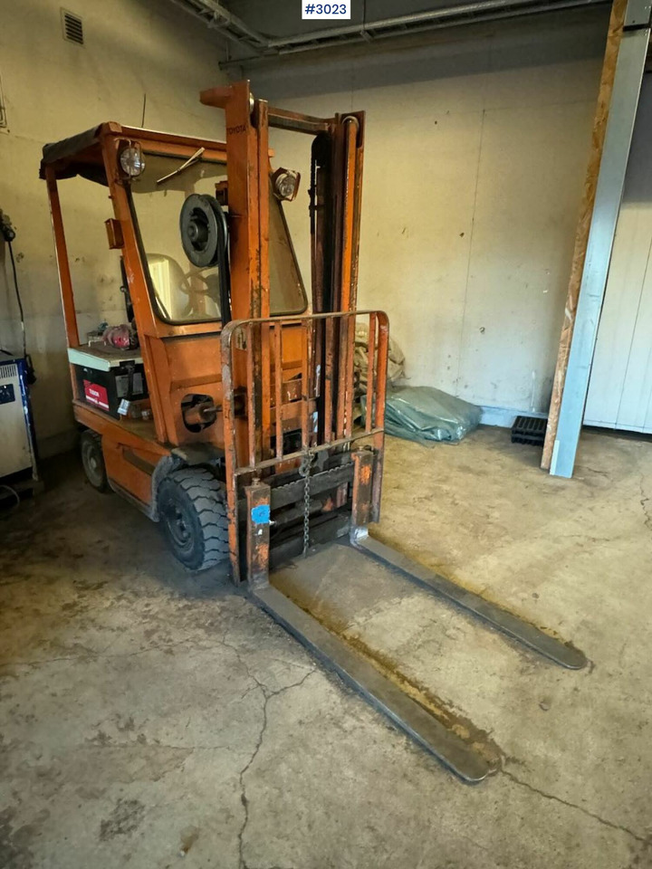 Toyota 4FB15 Forklift - 지게차 : 사진 4 Toyota 4FB15 Forklift - 지게차 : 사진 4