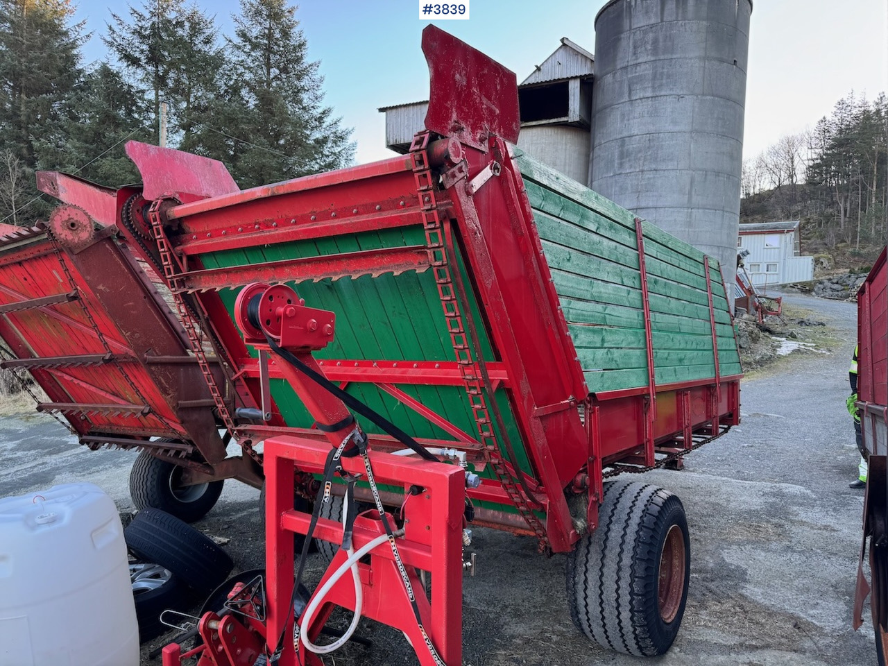 Underhaug Forage wagon long type. - 건초 및 목초 장비 : 사진 5 Underhaug Forage wagon long type. - 건초 및 목초 장비 : 사진 5