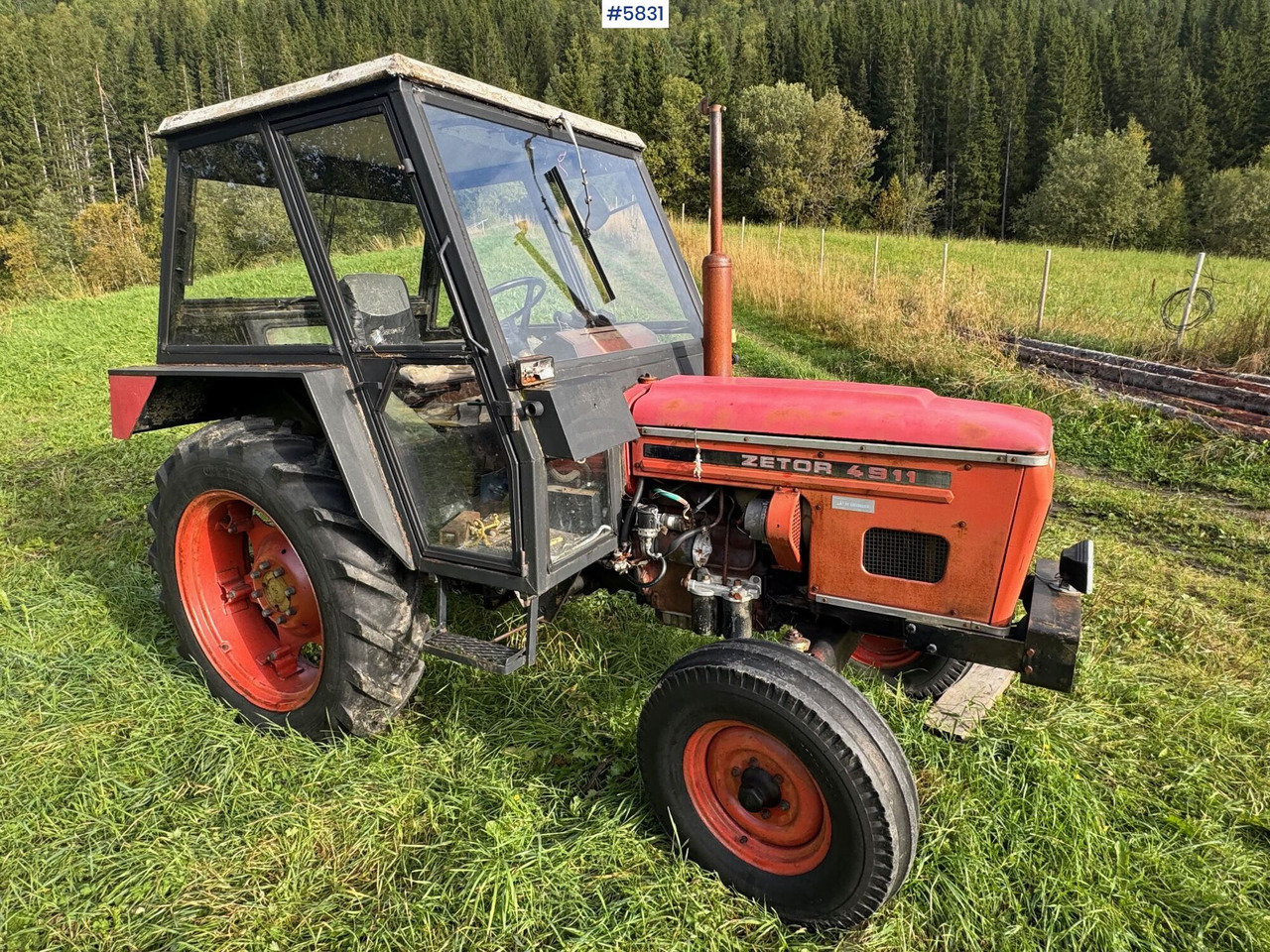 Zetor 4911 - 장궤형 트랙터 : 사진 1 Zetor 4911 - 장궤형 트랙터 : 사진 1