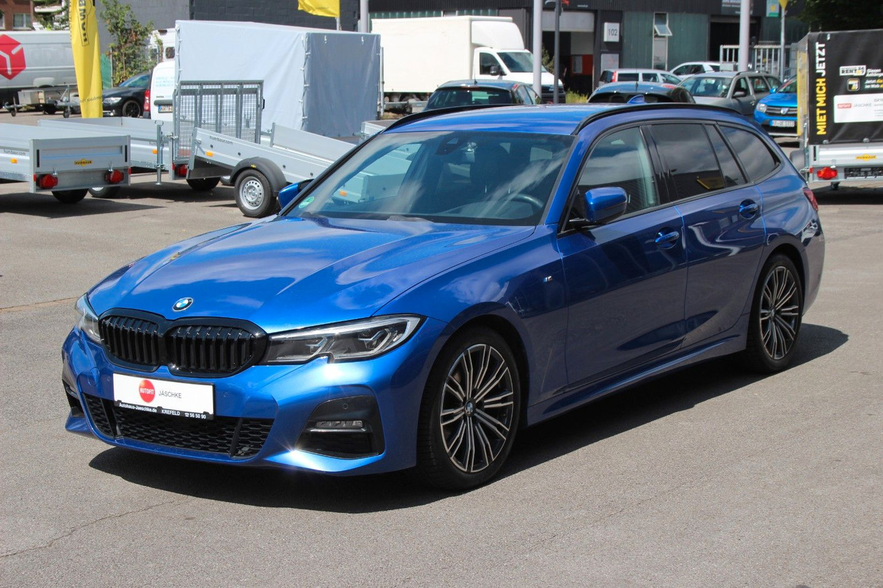 BMW 320 Touring d M Sport Laser Alcantara Harman Kar - 스테이션 왜건 : 사진 4 BMW 320 Touring d M Sport Laser Alcantara Harman Kar - 스테이션 왜건 : 사진 4