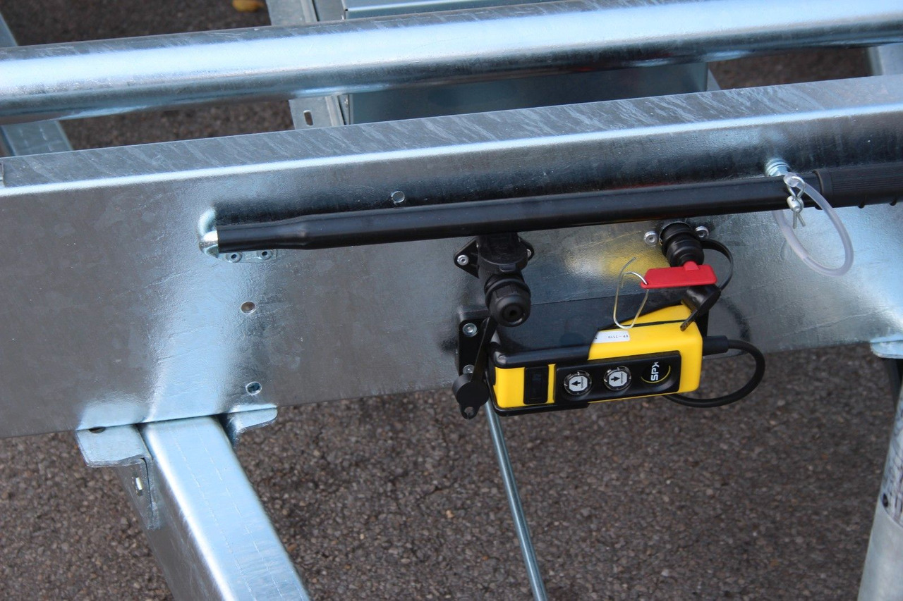 덤프 트레일러 Humbaur HTK 3500.31 Stahl SCHWARZ NEU Dreiseitenkipper : 사진 17 덤프 트레일러 Humbaur HTK 3500.31 Stahl SCHWARZ NEU Dreiseitenkipper : 사진 17