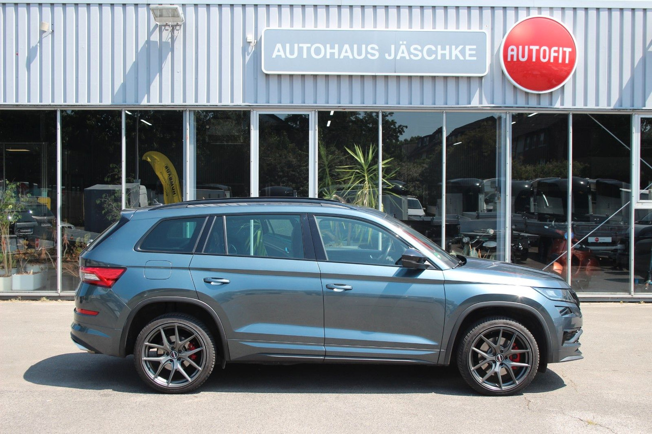 Skoda Kodiaq RS 4x4 ACC Std-Hzg Pano Alcant LED Canton - SUV : 사진 2 Skoda Kodiaq RS 4x4 ACC Std-Hzg Pano Alcant LED Canton - SUV : 사진 2