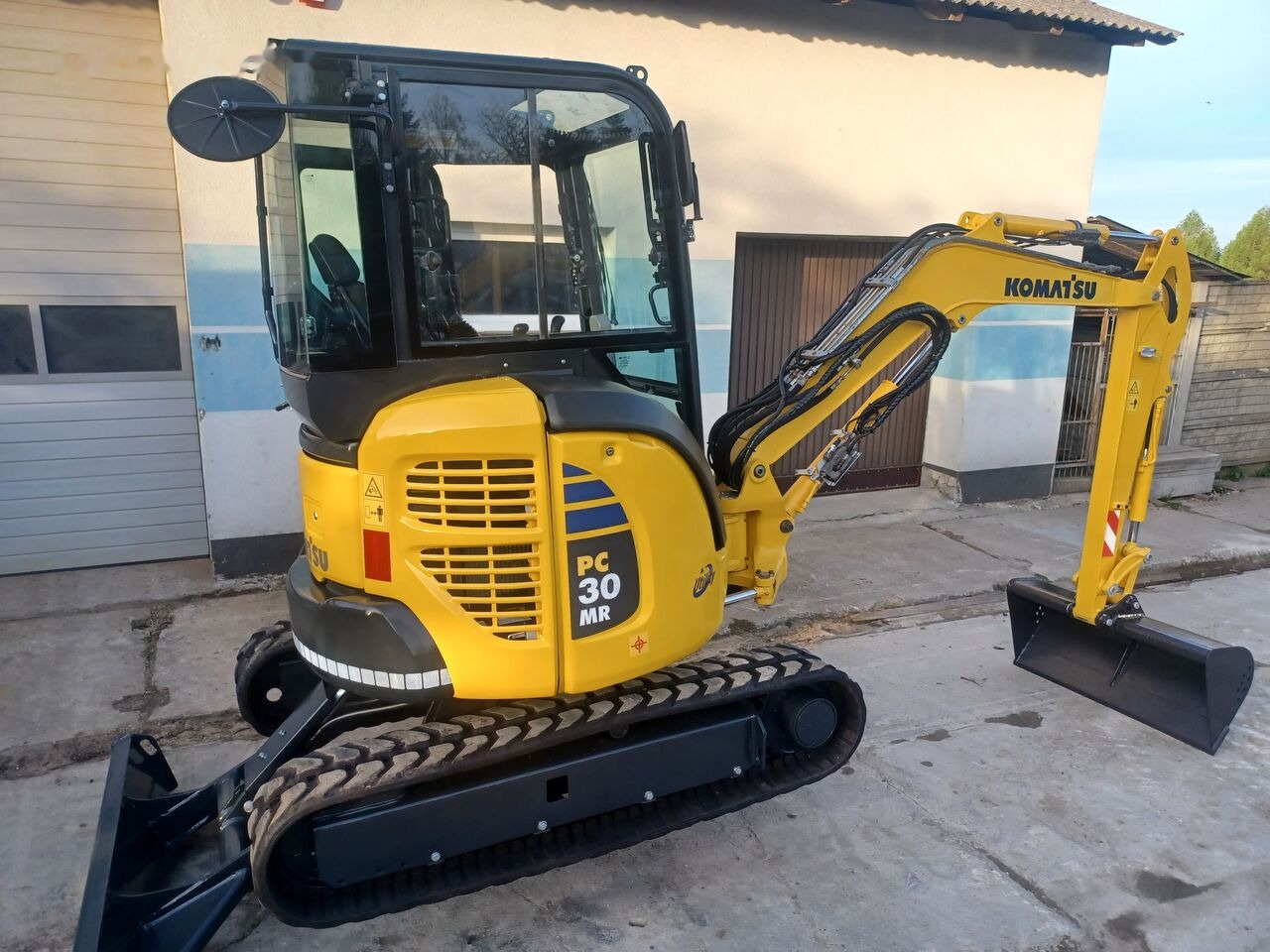 Komatsu PC30MR-3 - 미니 굴삭기 : 사진 1 Komatsu PC30MR-3 - 미니 굴삭기 : 사진 1