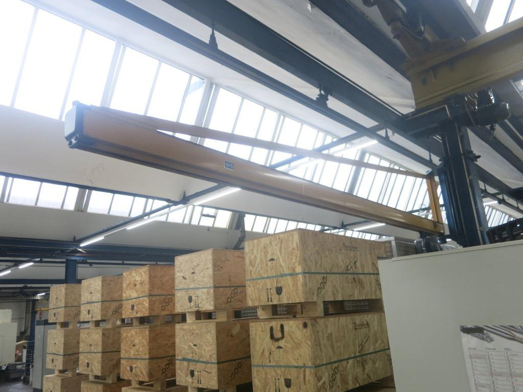 Demag 250 kg - 크레인 : 사진 1 Demag 250 kg - 크레인 : 사진 1