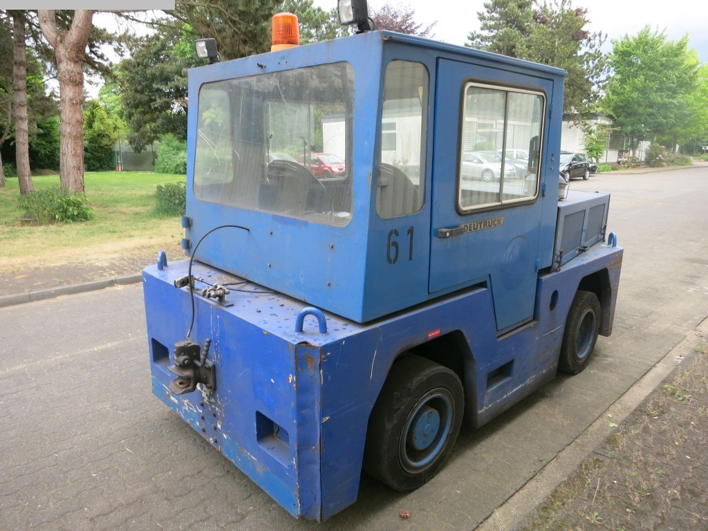 Deutruck DD120 - 수하물 트랙터 : 사진 4 Deutruck DD120 - 수하물 트랙터 : 사진 4
