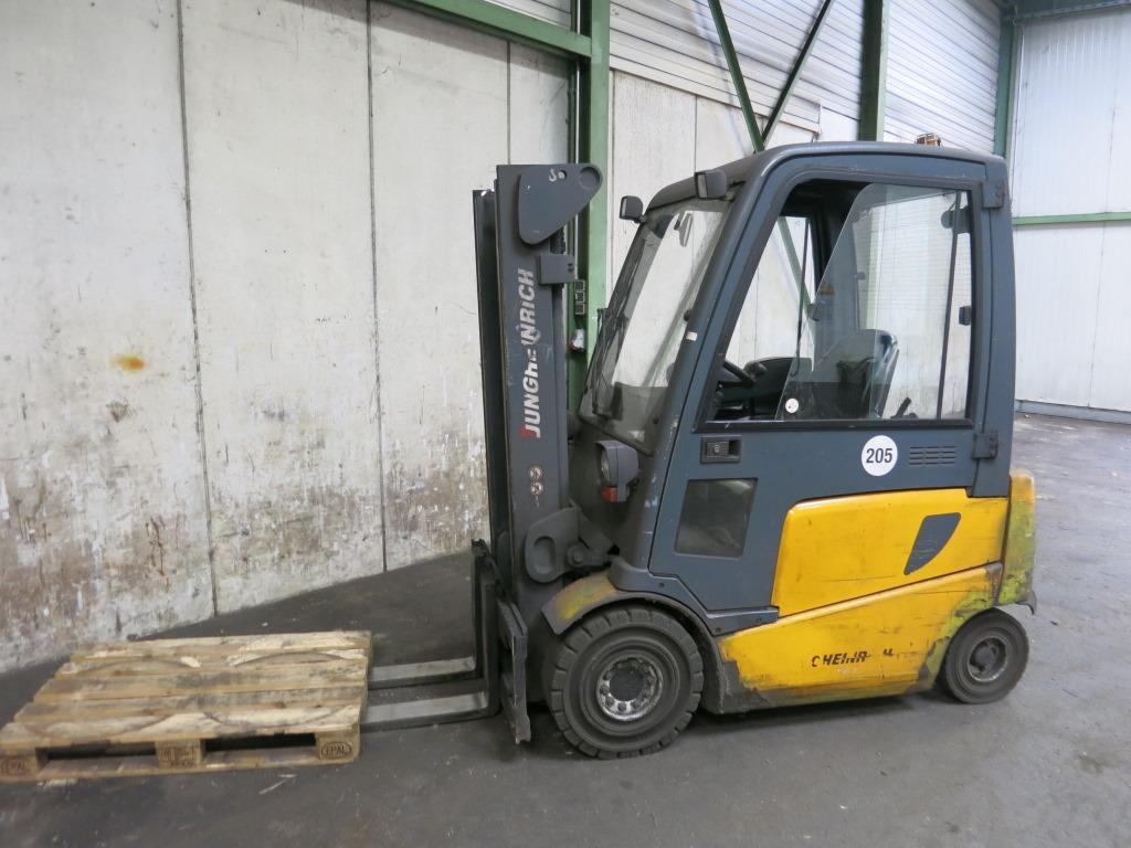 JUNGHEINRICH EFG 425 K - 전기 지게차 : 사진 1 JUNGHEINRICH EFG 425 K - 전기 지게차 : 사진 1