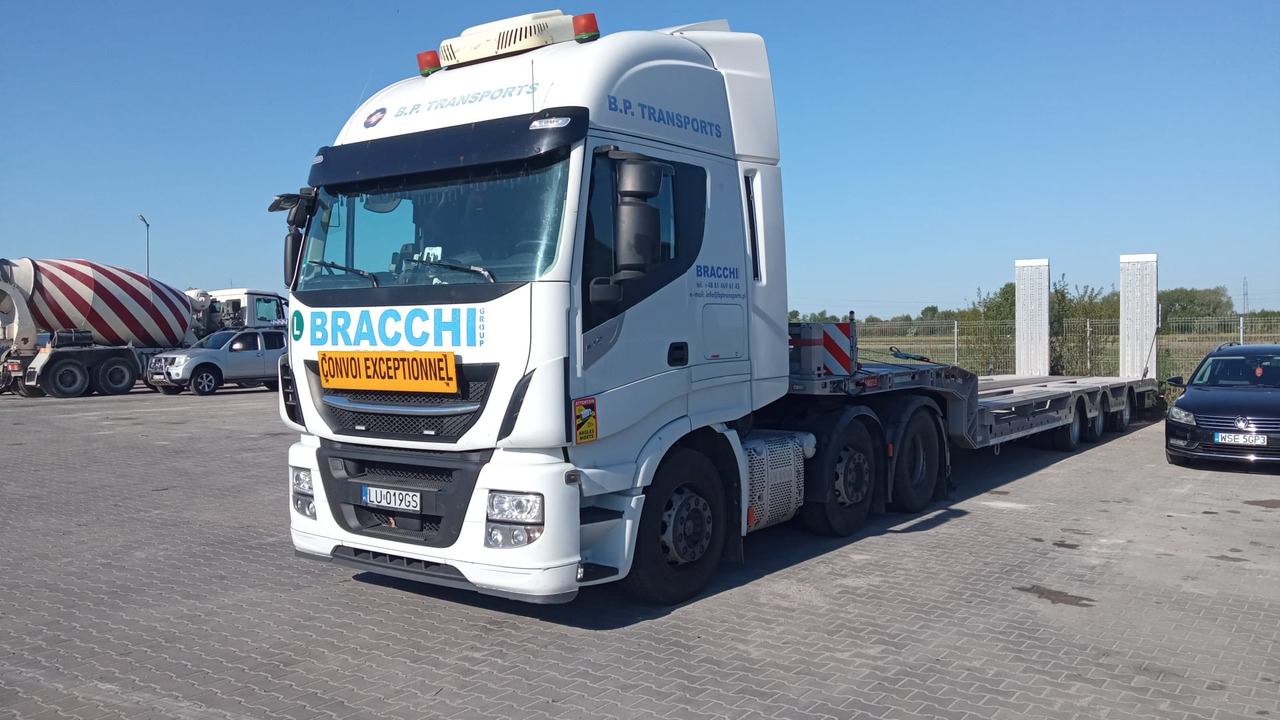 Iveco Stralis 510 AS440STX/P 6X2 2018 Salon Polska - 트랙터 유닛 : 사진 2 Iveco Stralis 510 AS440STX/P 6X2 2018 Salon Polska - 트랙터 유닛 : 사진 2