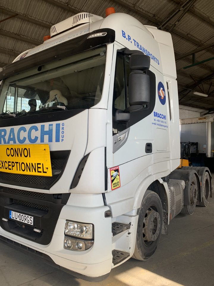 Iveco Stralis 510 AS440STX/P 6X2 2018 Salon Polska - 트랙터 유닛 : 사진 2 Iveco Stralis 510 AS440STX/P 6X2 2018 Salon Polska - 트랙터 유닛 : 사진 2