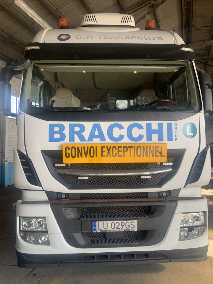 Iveco Stralis 510 AS440STX/P 6X2 2018 Salon Polska - 트랙터 유닛 : 사진 2 Iveco Stralis 510 AS440STX/P 6X2 2018 Salon Polska - 트랙터 유닛 : 사진 2