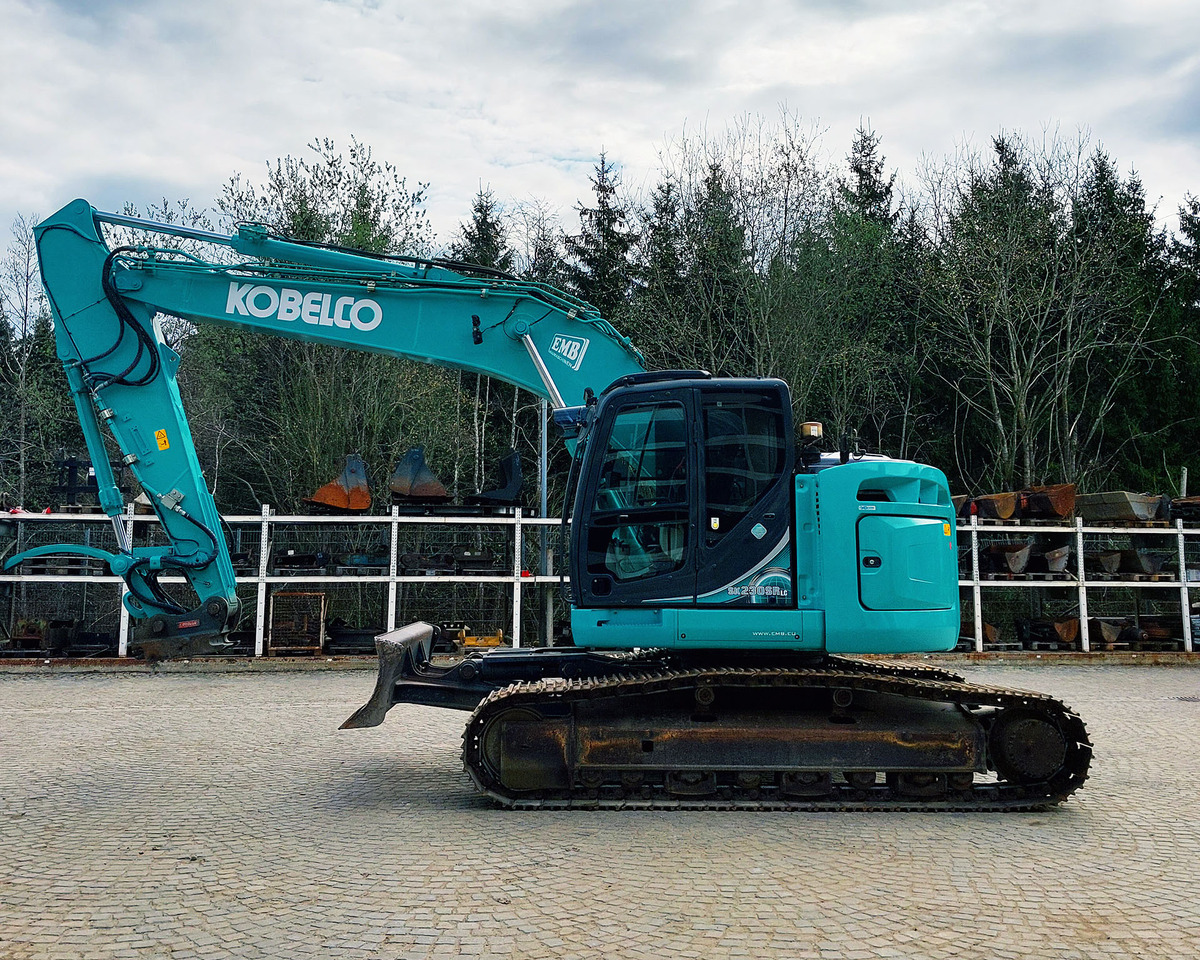 Kobelco SK230SRLC-5 - 크롤러 굴삭기 : 사진 2 Kobelco SK230SRLC-5 - 크롤러 굴삭기 : 사진 2