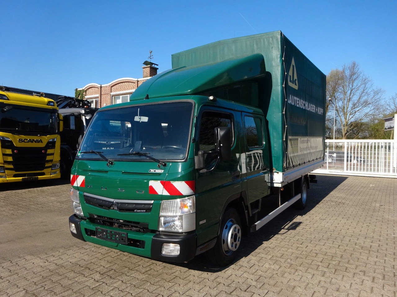 FUSO 7C180D Canter mit Doppelkabine 4x2 - 커튼 사이드 밴, 콤비 밴 : 사진 1 FUSO 7C180D Canter mit Doppelkabine 4x2 - 커튼 사이드 밴, 콤비 밴 : 사진 1