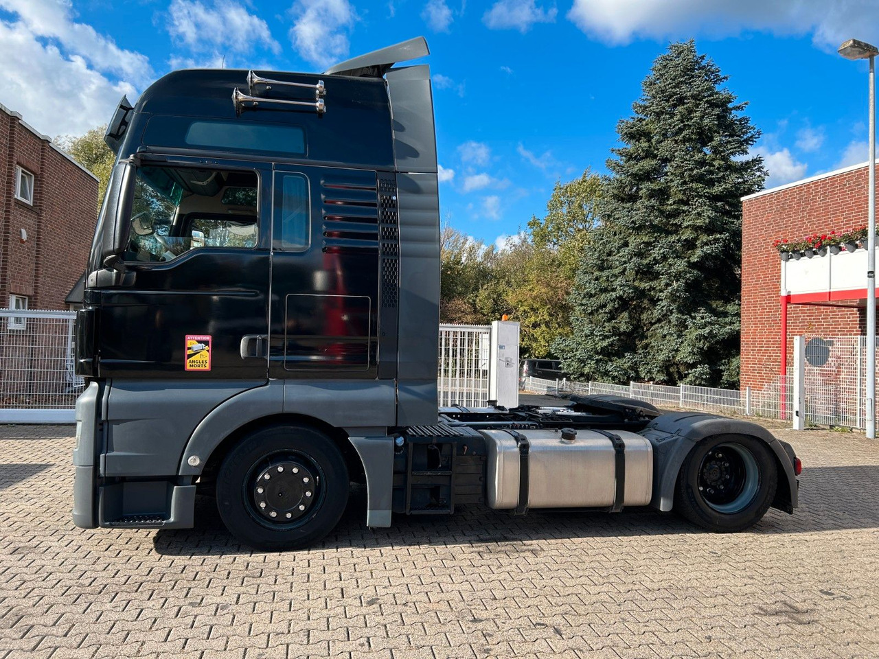 MAN 18.500 TGX 5x gleiche SZM im BESTAND !!! - 트랙터 유닛 : 사진 4 MAN 18.500 TGX 5x gleiche SZM im BESTAND !!! - 트랙터 유닛 : 사진 4