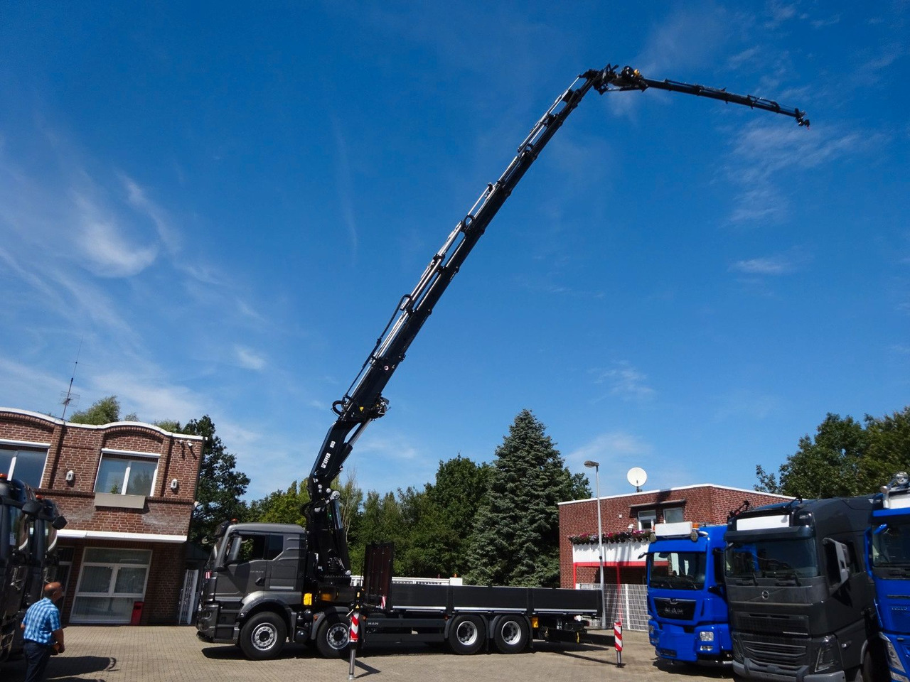 MAN 35.510 P+ 955 Effer jib Seilwind(100t Meterkran MAN 35.510 P+ 955 Effer jib Seilwind(100t Meterkran - 크레인 트럭, 드롭사이드/ 플랫베드 트럭 : 사진 3 MAN 35.510 P+ 955 Effer jib Seilwind(100t Meterkran MAN 35.510 P+ 955 Effer jib Seilwind(100t Meterkran - 크레인 트럭, 드롭사이드/ 플랫베드 트럭 : 사진 3