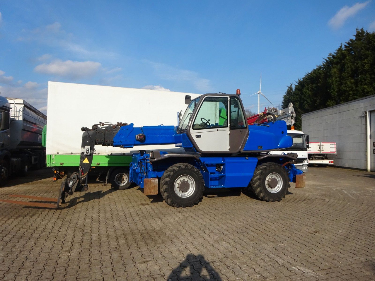 Manitou Teleskoplader MRT 2150 mit Palettengabel - 텔레스코픽 핸들러 : 사진 3 Manitou Teleskoplader MRT 2150 mit Palettengabel - 텔레스코픽 핸들러 : 사진 3