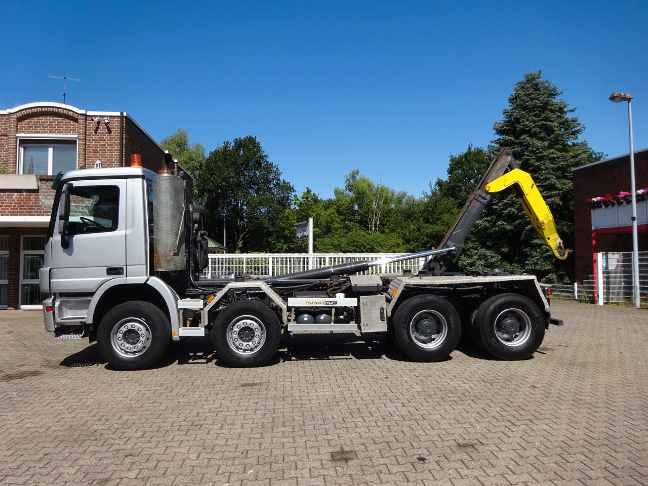 후크 리프트 트럭 Mercedes-Benz 3244  Actros PALFINGER Abroller 8x4 : 사진 6