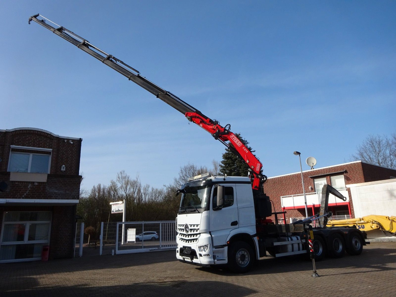Mercedes-Benz 3248 Fassi Abroller + Fassi F275A 8x4 TRIDEM - 크레인 트럭 : 사진 2 Mercedes-Benz 3248 Fassi Abroller + Fassi F275A 8x4 TRIDEM - 크레인 트럭 : 사진 2